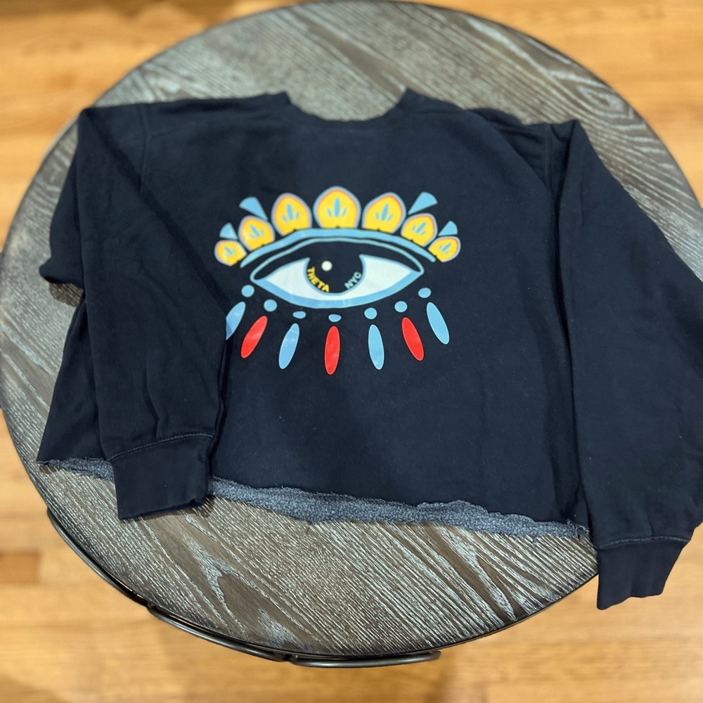 UNIQUE CROPPED SWEATSHIRT